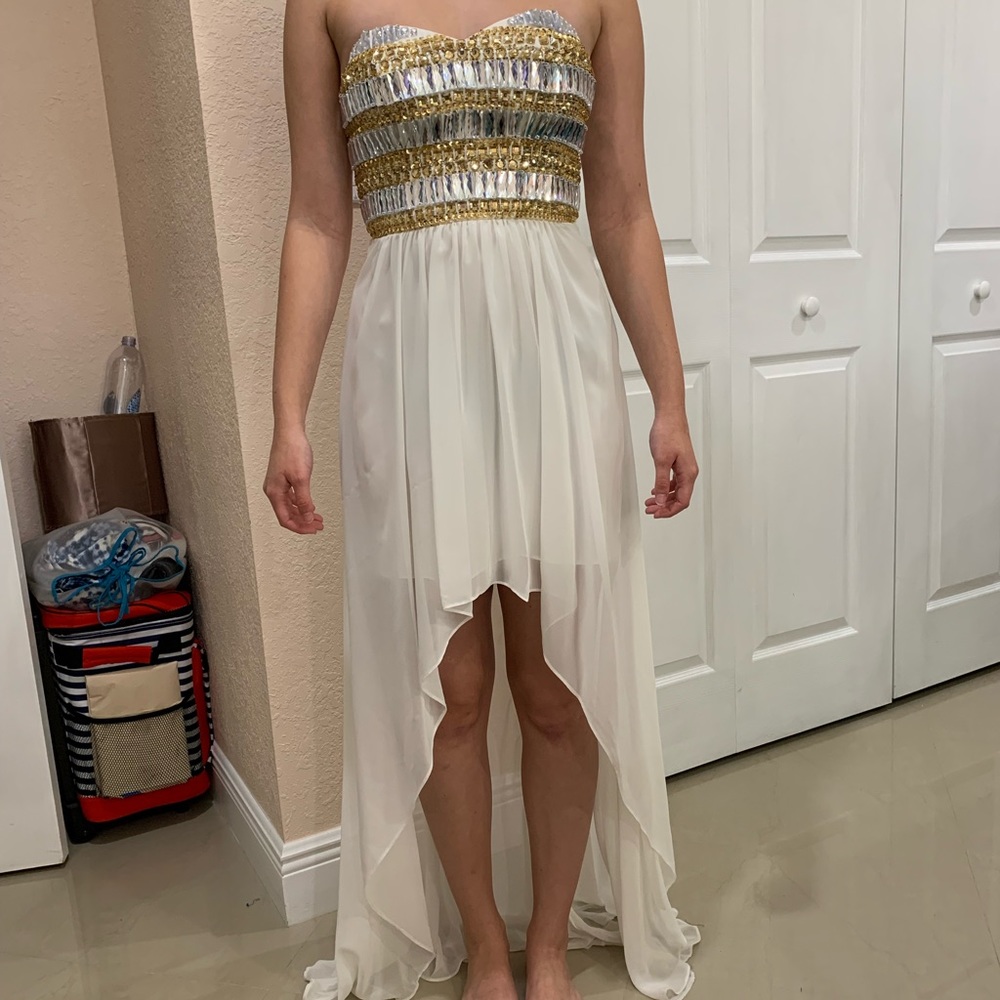 White high-low dress